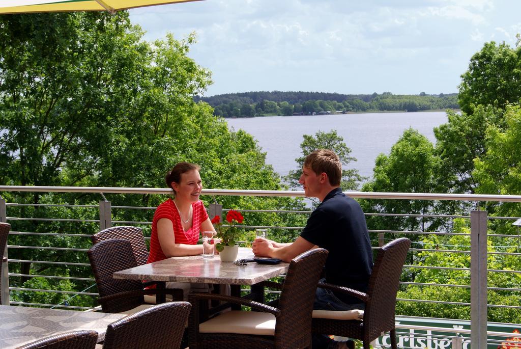 Camping-Und Ferienpark Havelberge Gross Quassow Quarto foto